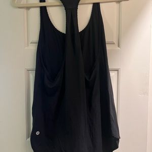 Black lulu tank